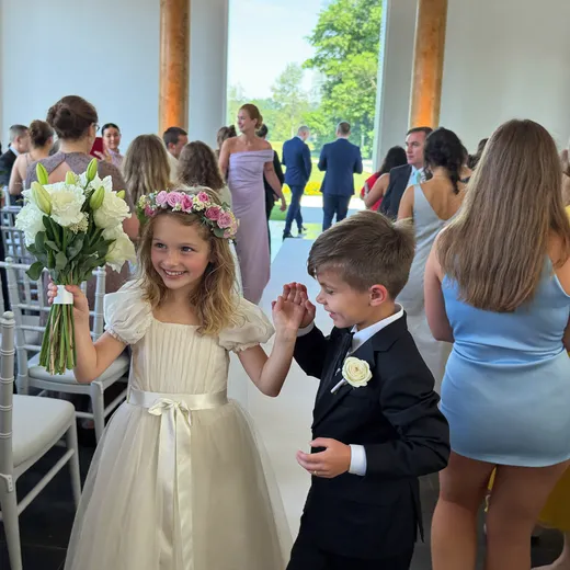 Cortège d'enfants d'honneur, mariage à Paris