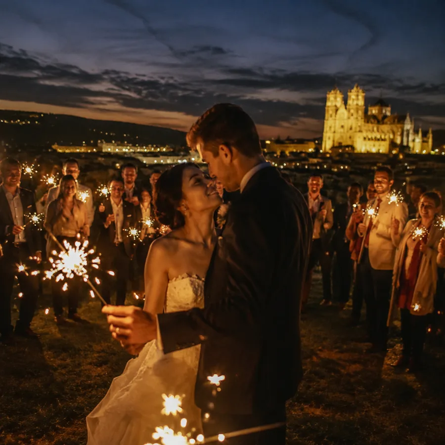Toast au champagne, réception de mariage à Reims