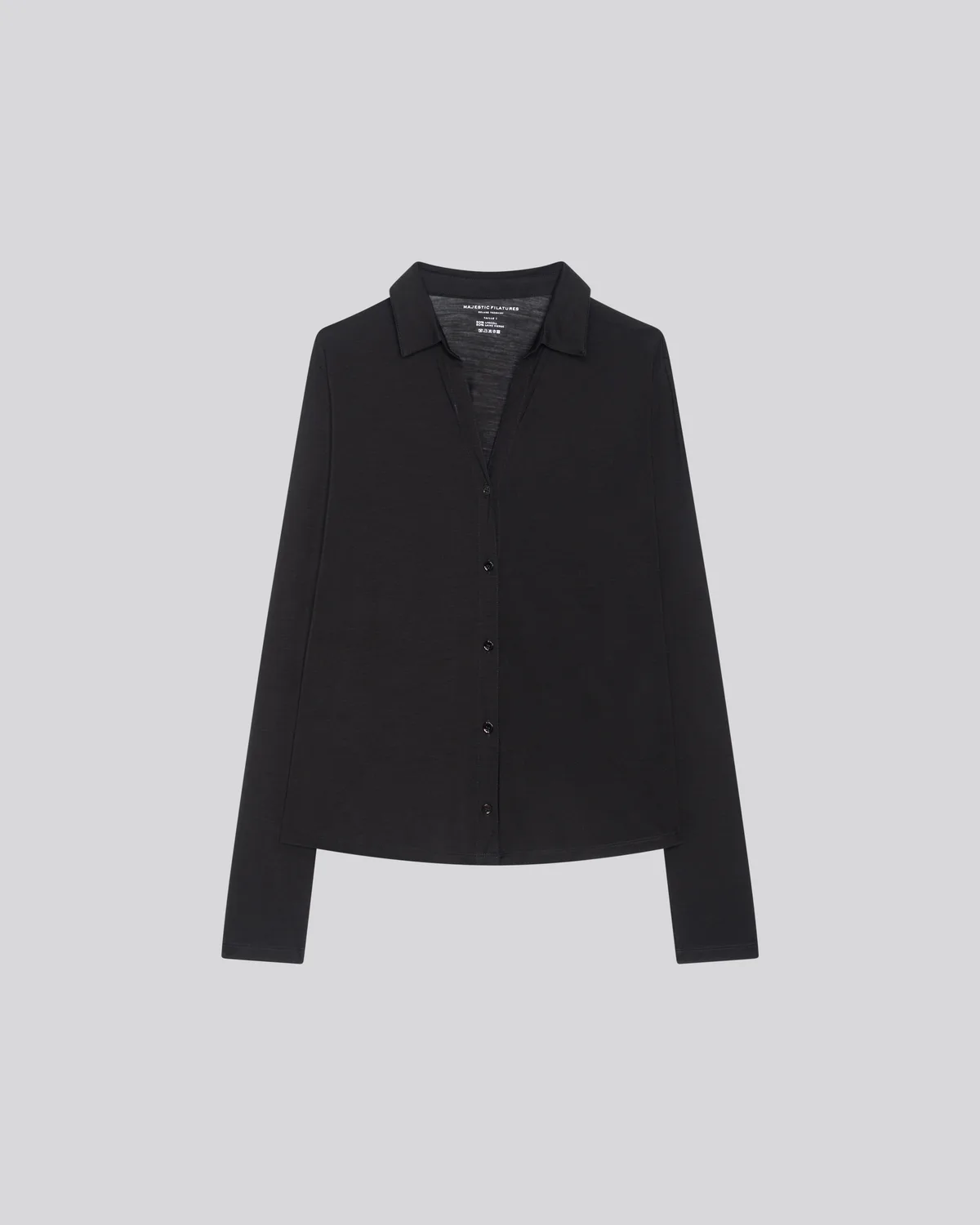 Packshot chemise jersey noire boutonnée